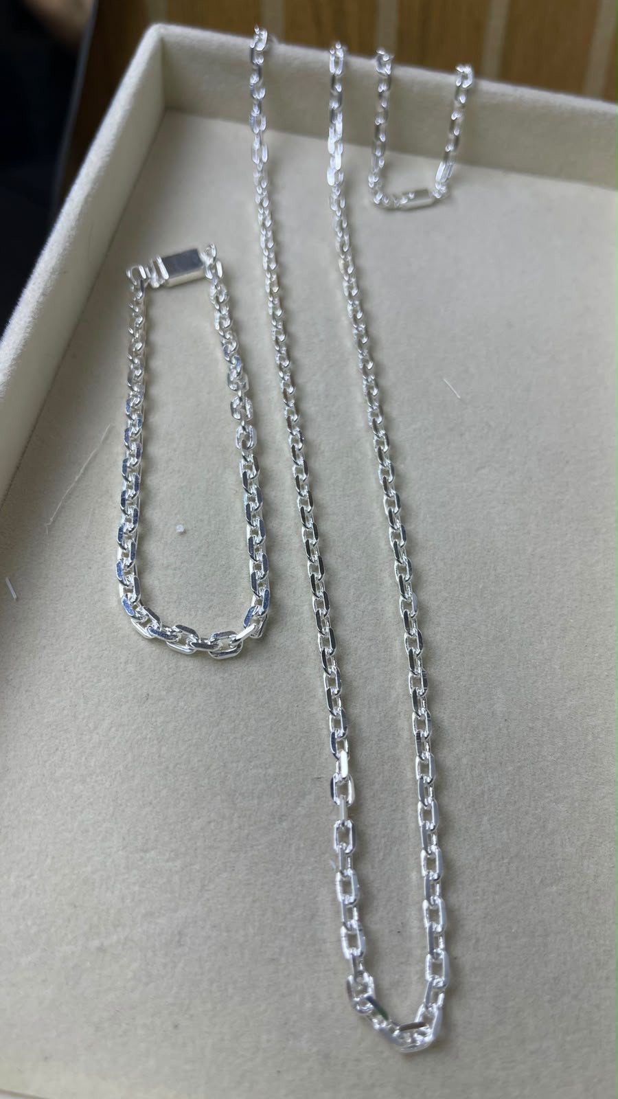 Corrente e pulseira Cartier de 4 mm ouro ou prata 