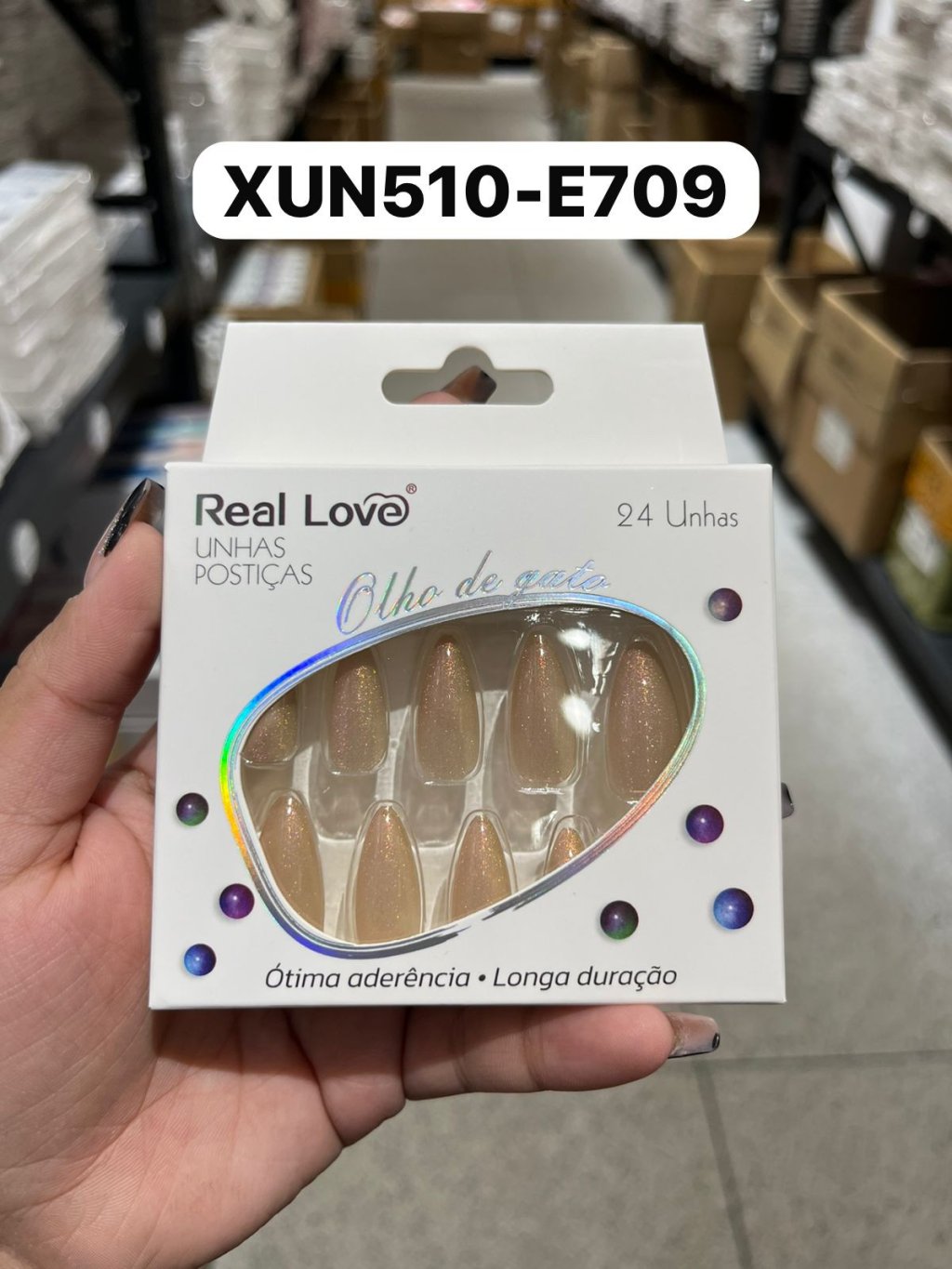 XUN510 - E709 - Unha Postiça Amendoada Olho de Gato