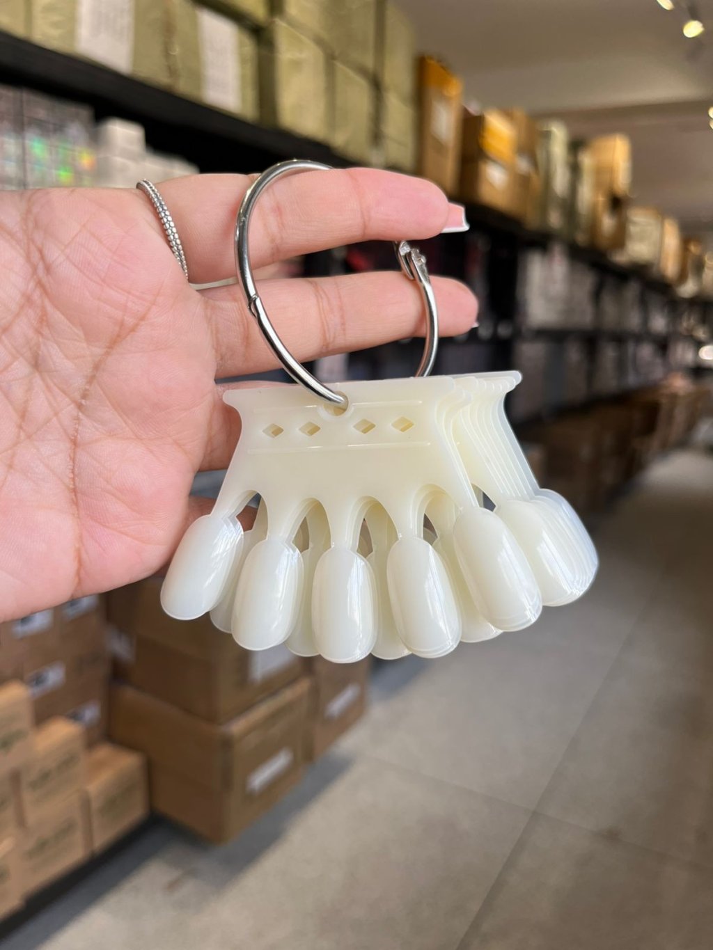 MOS016 - Expositor de Esmaltes 