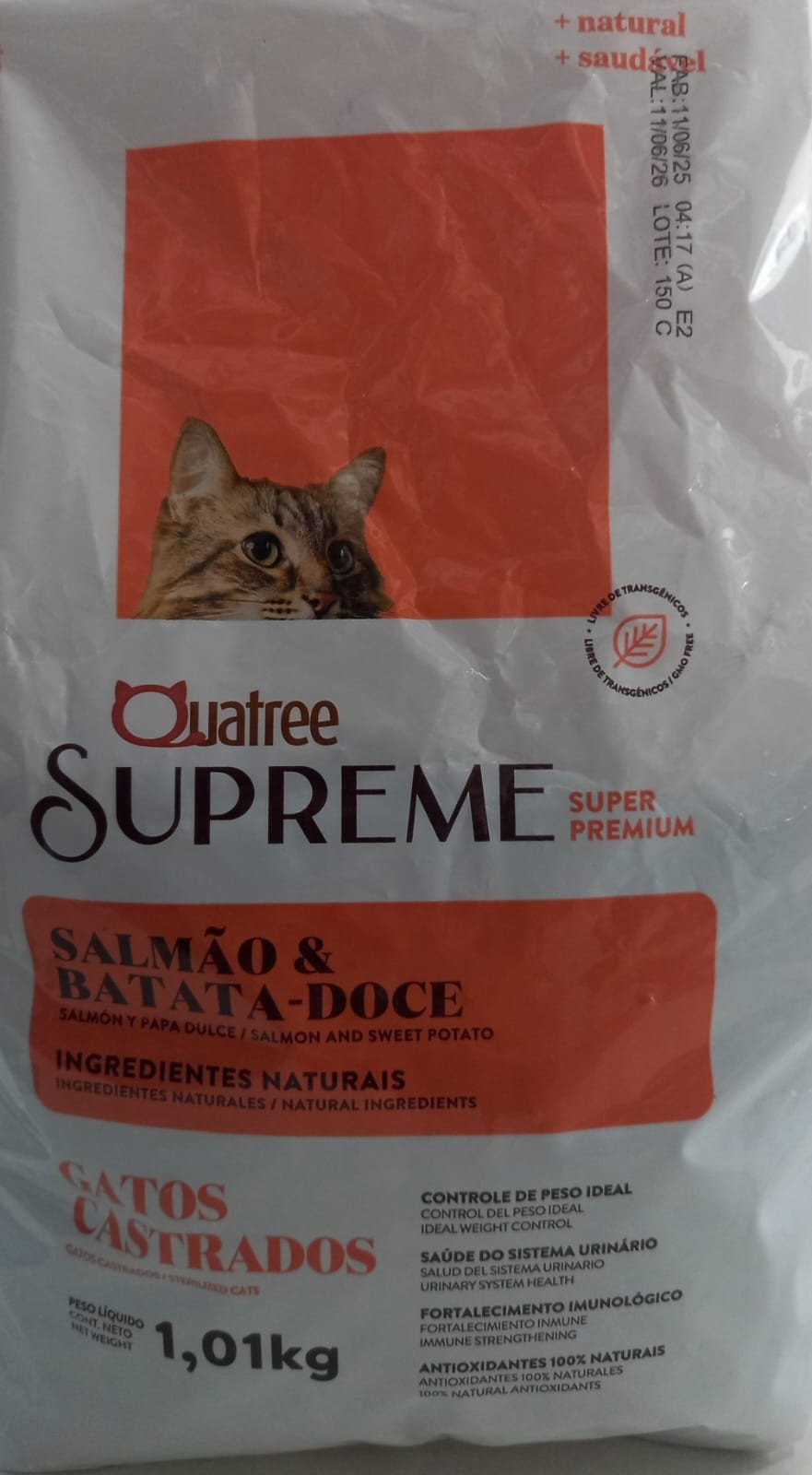 QUATREE SUPREME GATOS CASTRADOS SALMAO 1KG