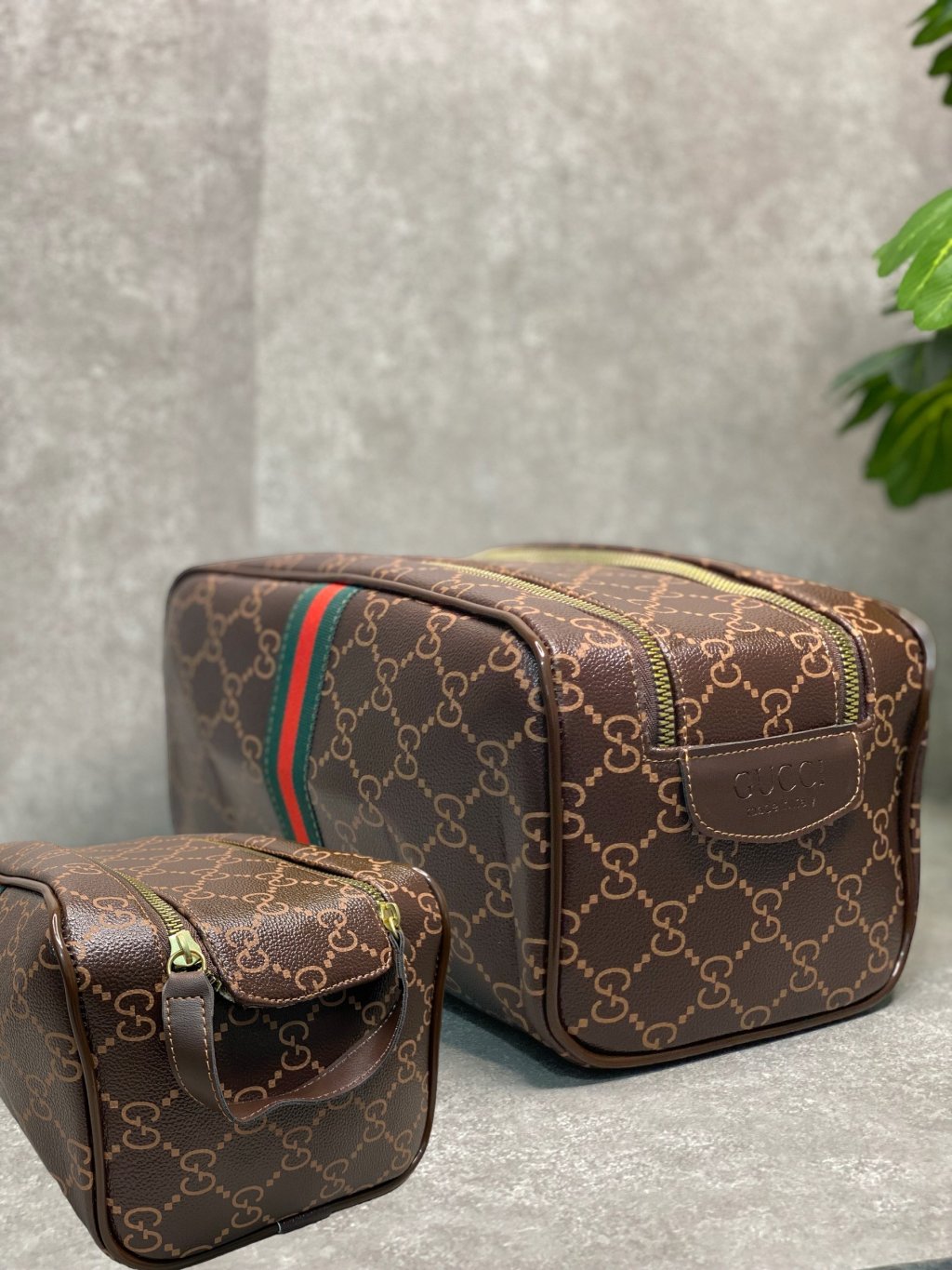 Necessaire 