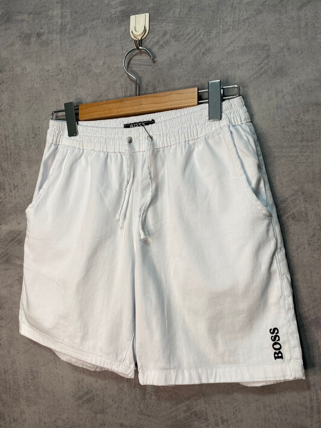 SHORT SARJA 