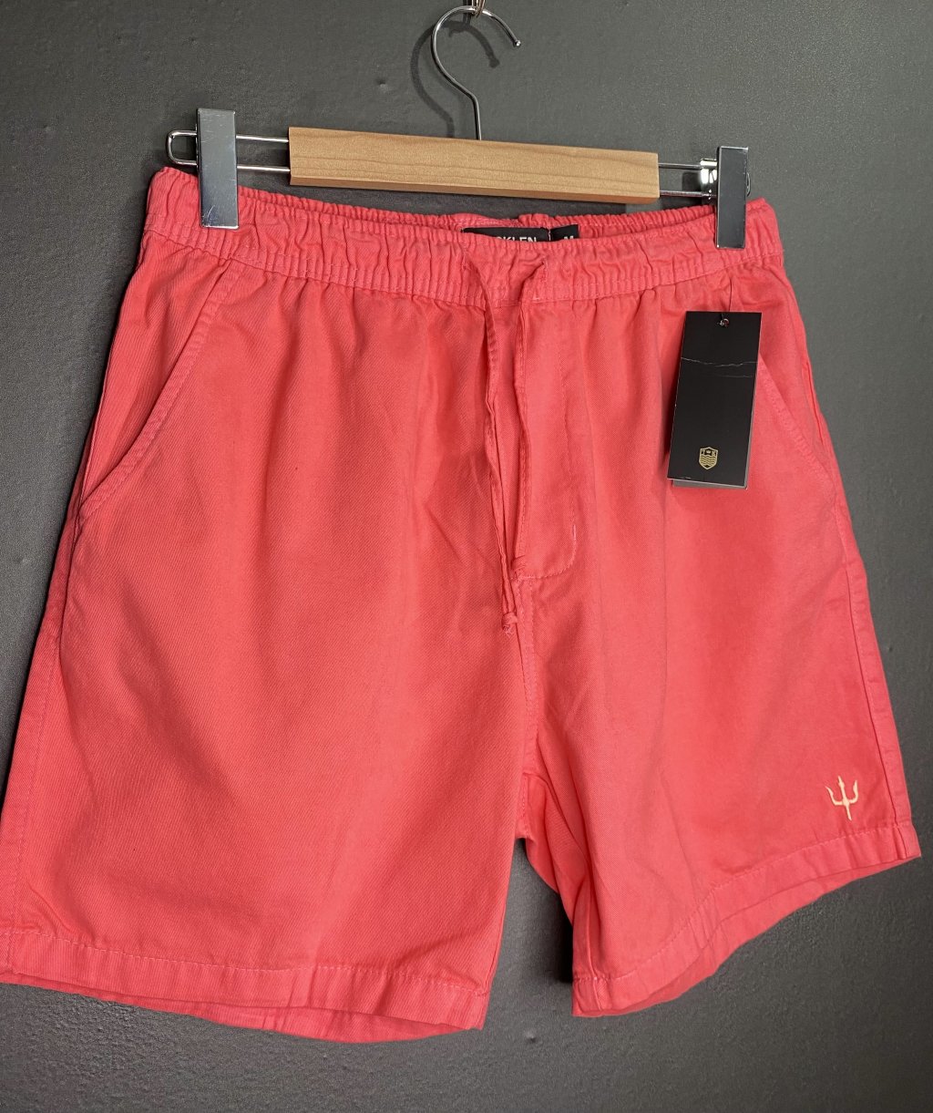 Bermudas sarjas 