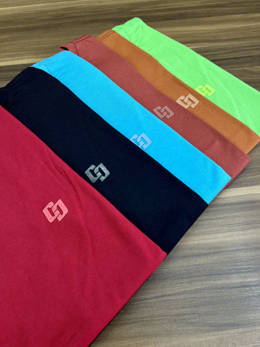 Camisas básicas 