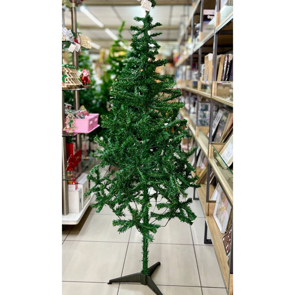 Árvore de Natal verde 1,80m 300 galhos 