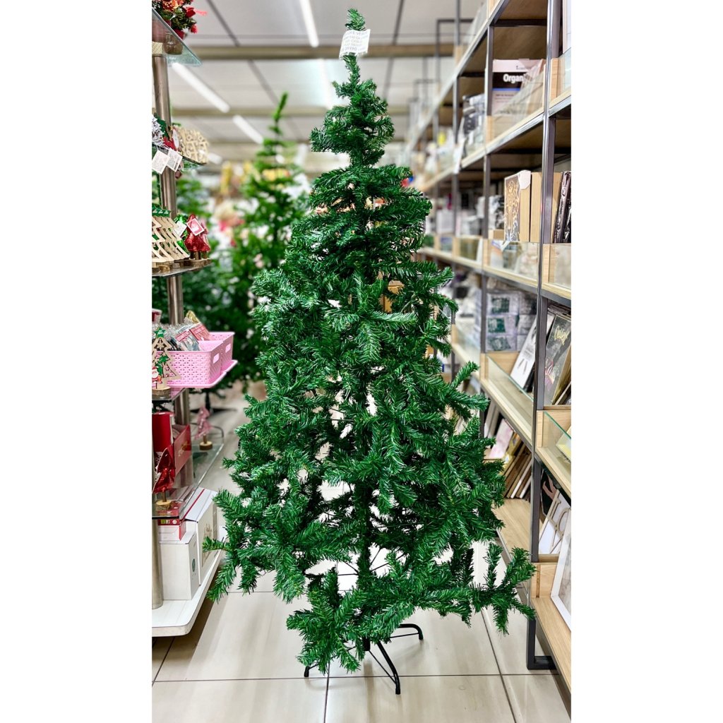 Árvore Natal verde 1,80m 540 galhos 