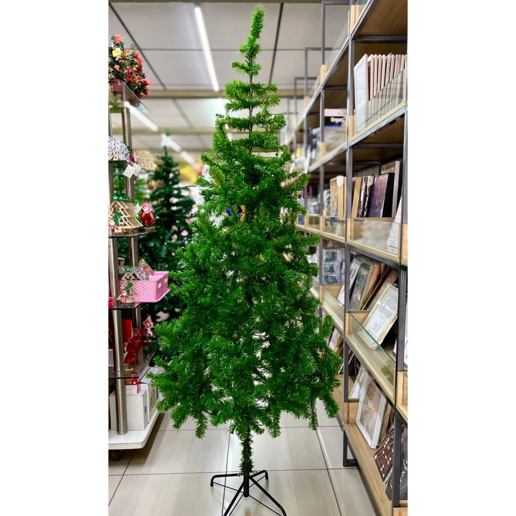 Árvore de Natal Verde 2,10m 508 galhos