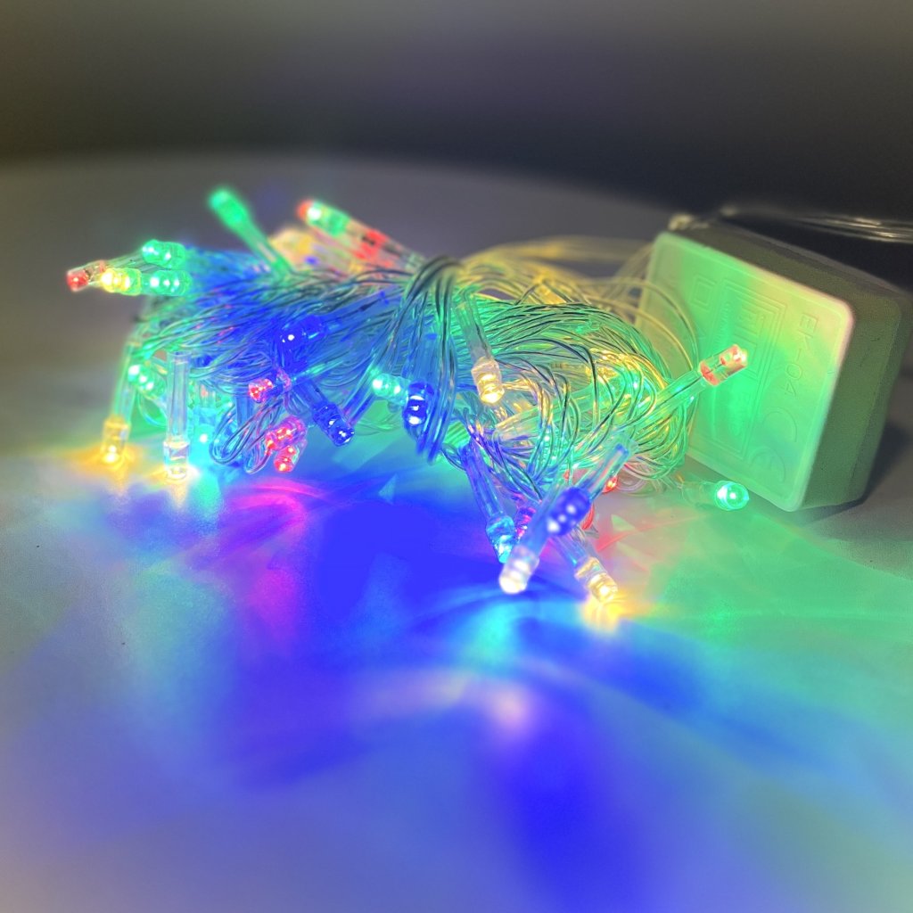 Pisca 50 leds colorido - fio transparente - 8 funções 