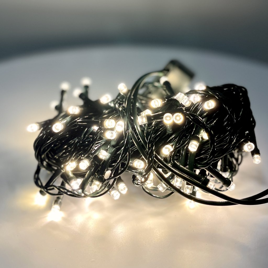Pisca 100 leds branco quente - fio verde-  8 funções 