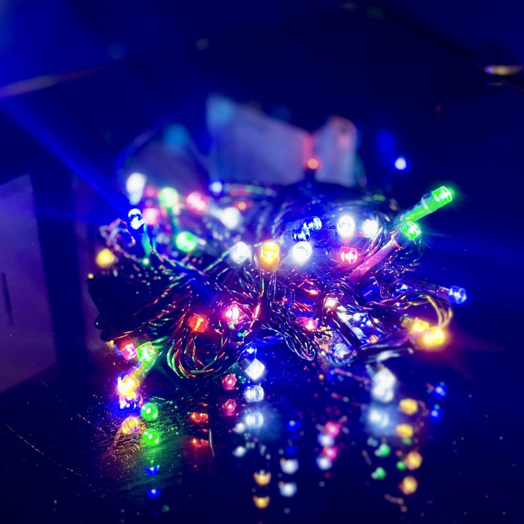 Pisca 50 leds colorido fio verde 8 funções 