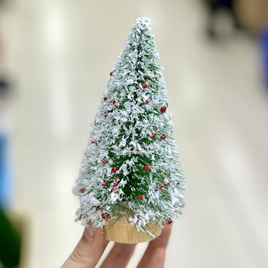 Pinheiro nevado com berries 15CM 