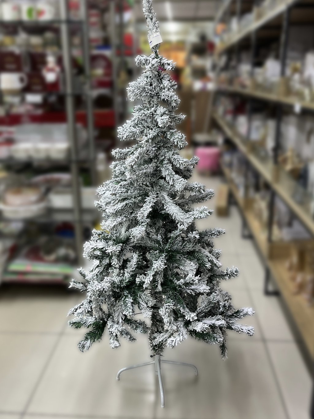 Árvore de Natal Nevada Flocada Premium 1,50m 312 galhos 
