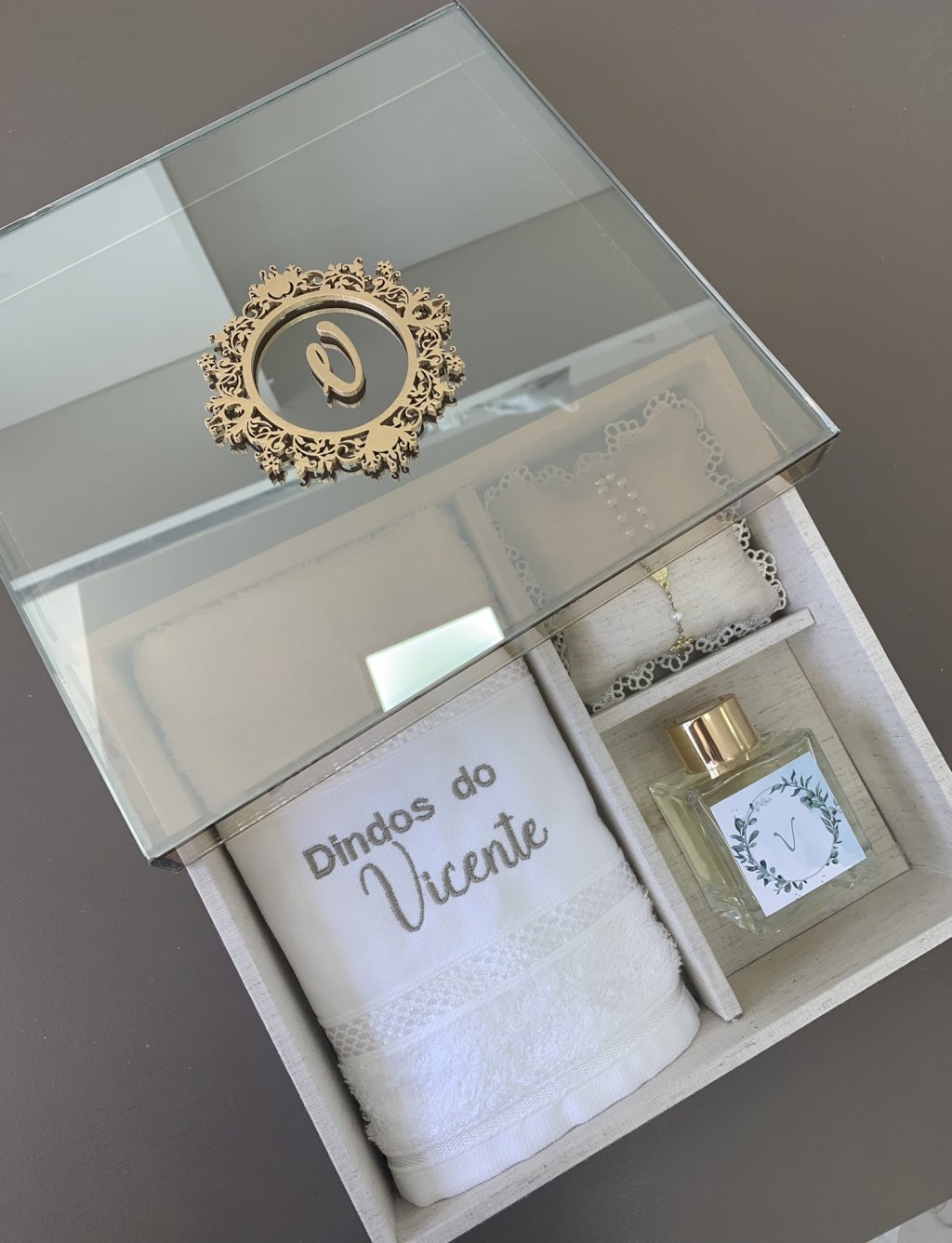 Convite luxo tampa de vidro 