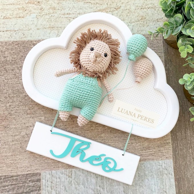Porta maternidade nuvem leão 