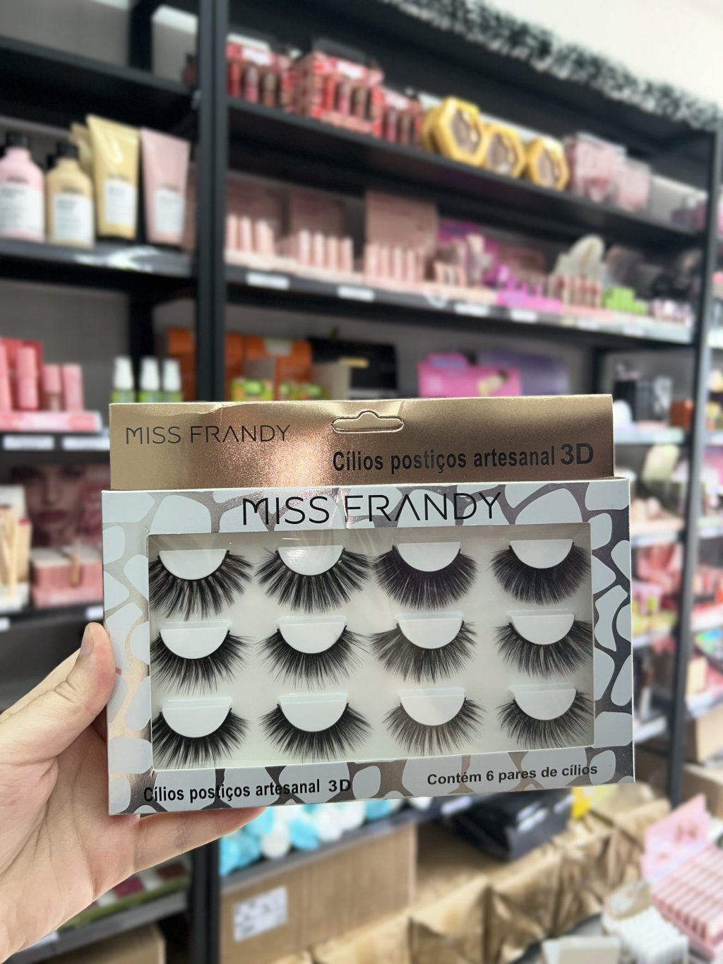 Cartela 6 pares de cílios Miss Frandy 