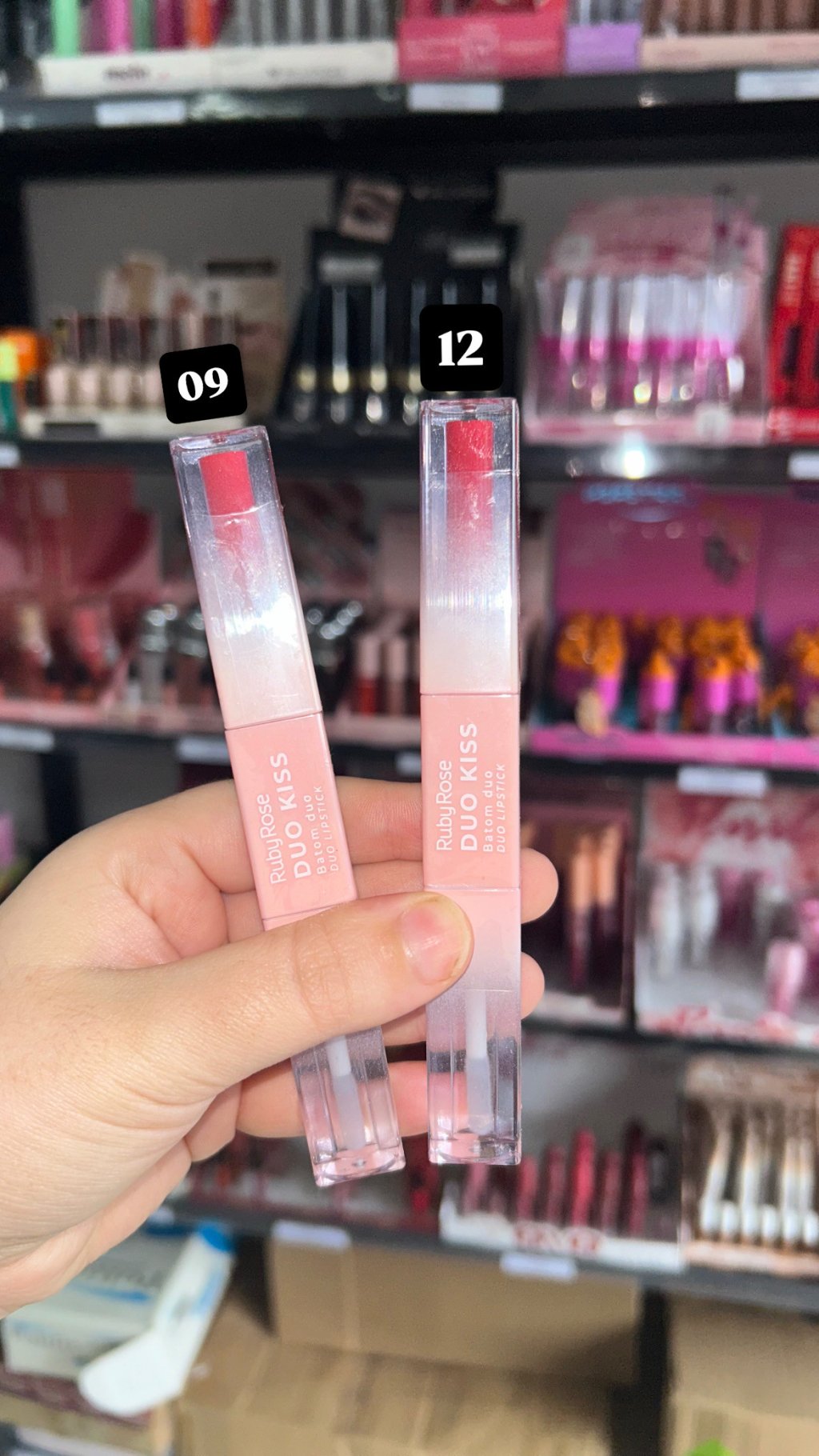 Batom e gloss Ruby Rose