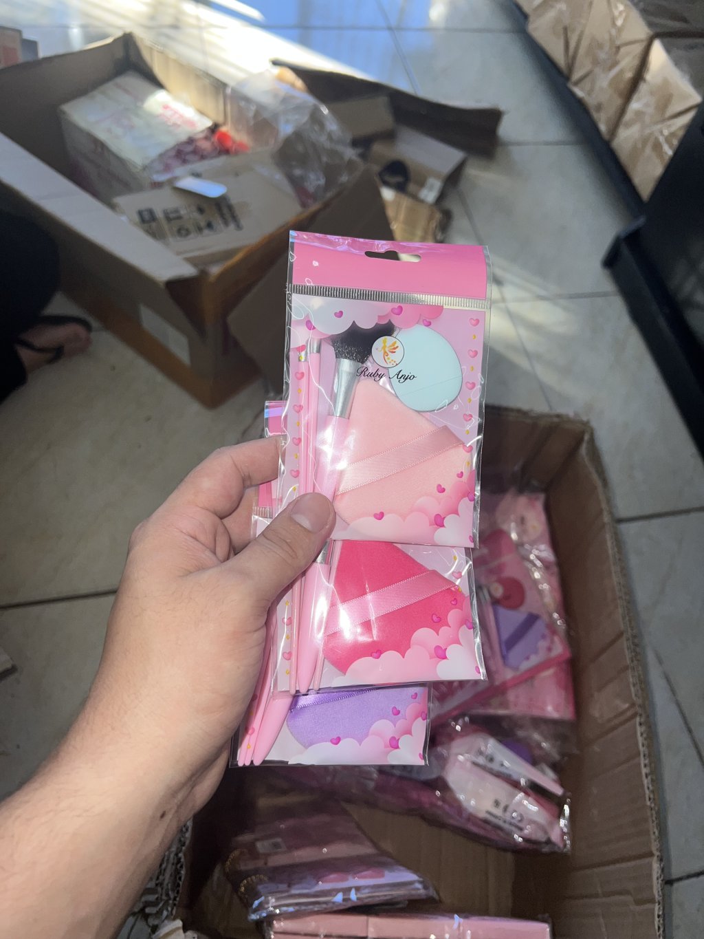 Kit 2 esponjas e pincel 