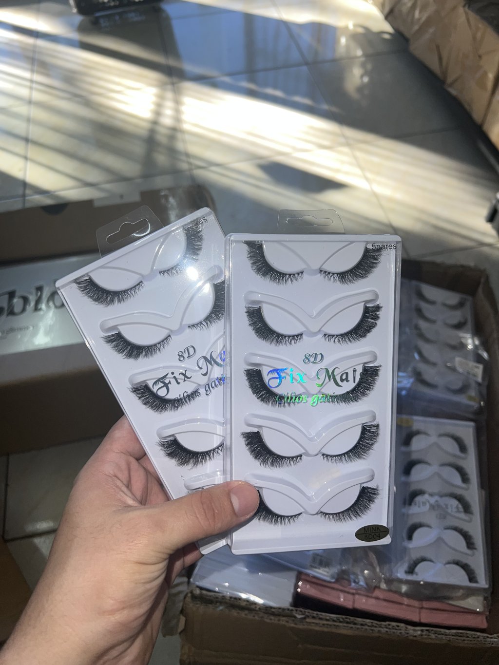 Cartela de cílios gatinho 