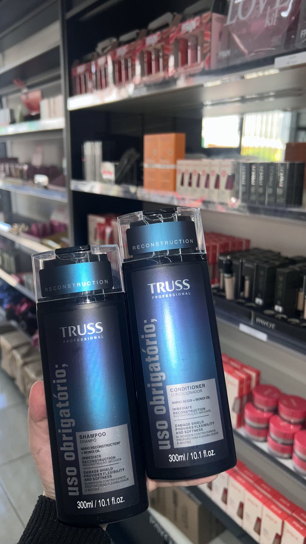 Kit shampoo e condicionador uso obrigatório Truss
