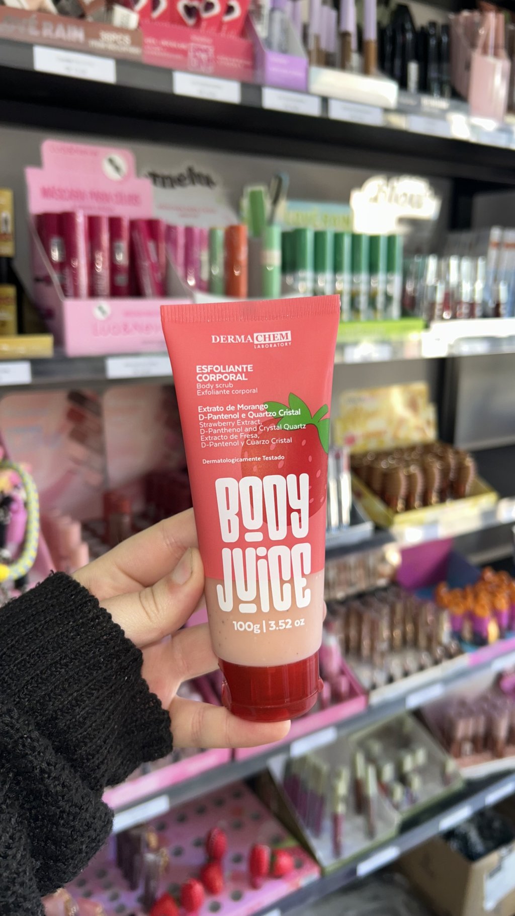 Esfoliante corporal morango Dermachem