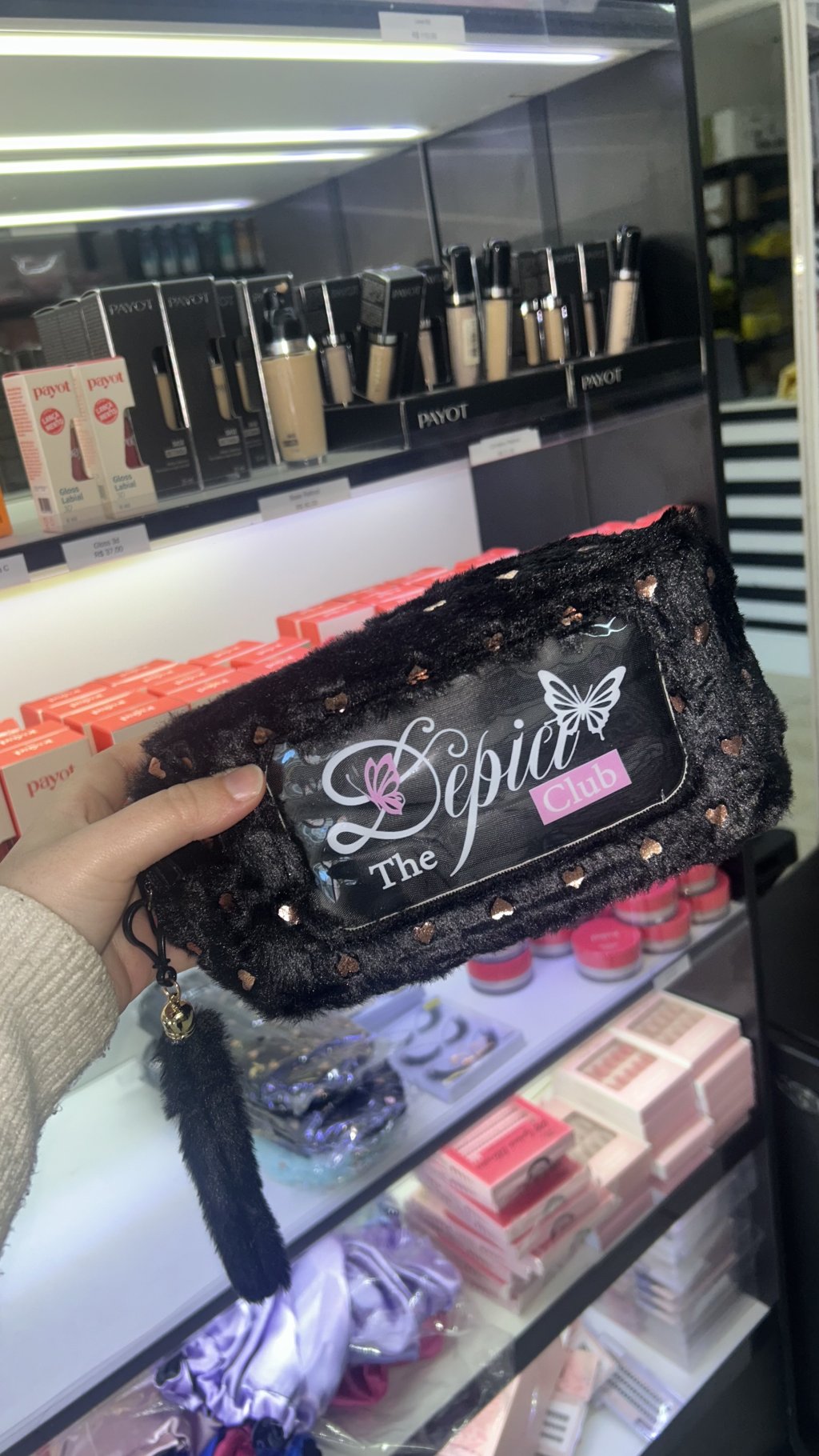 Necessaire pelúcia 