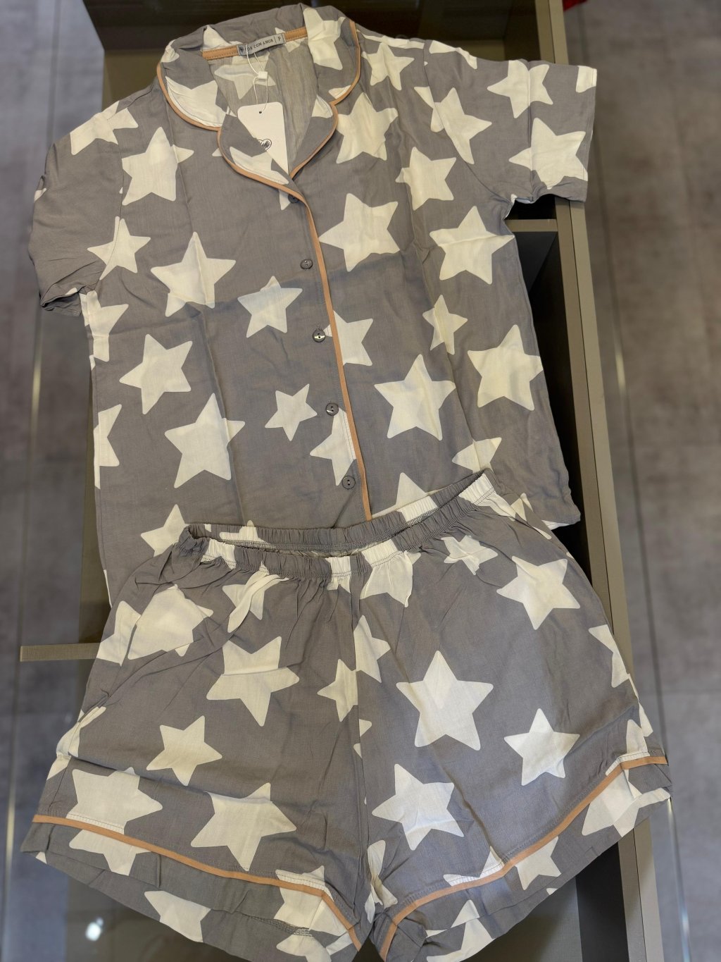 Pijama cor com amor botões