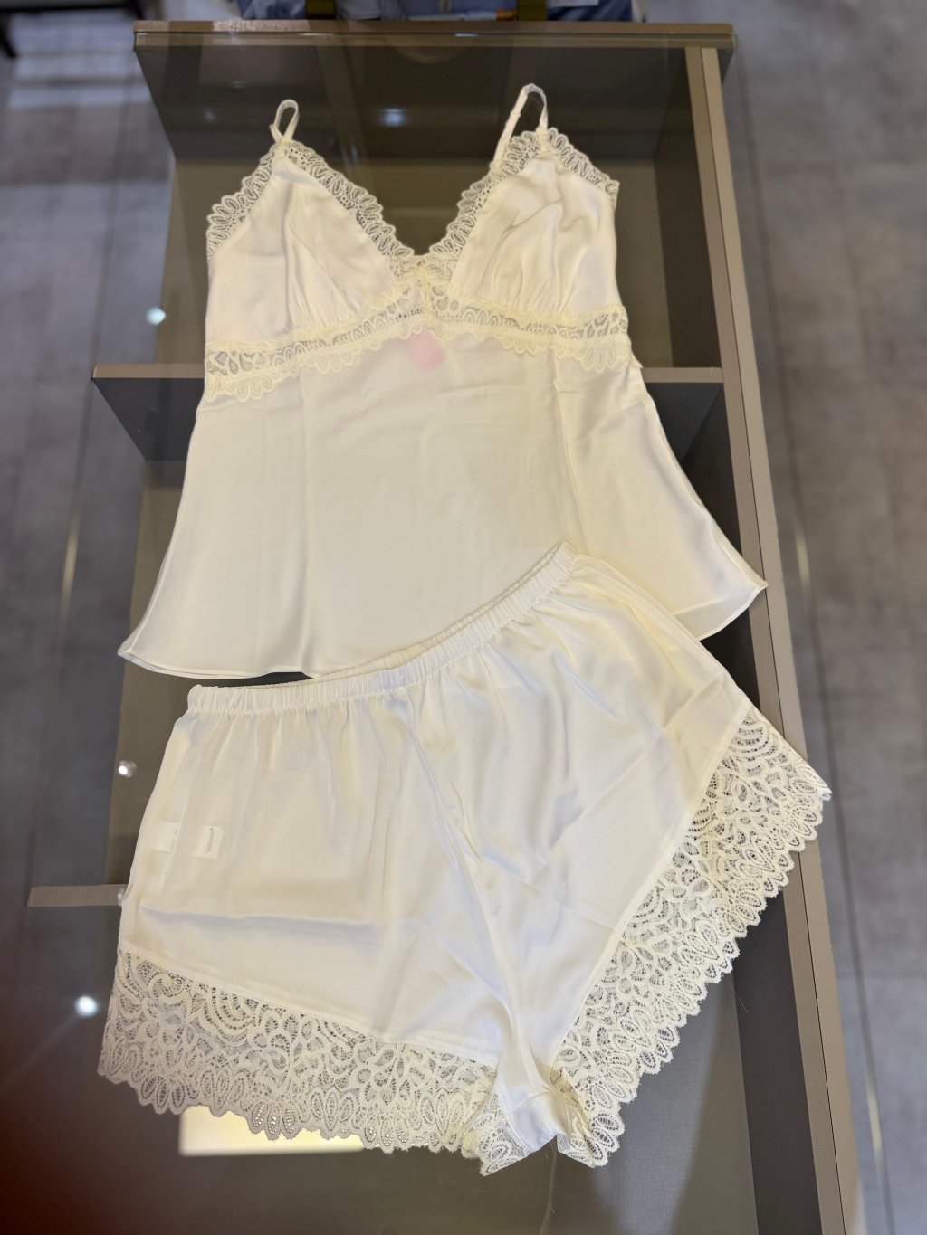 Pijama seda valisere 