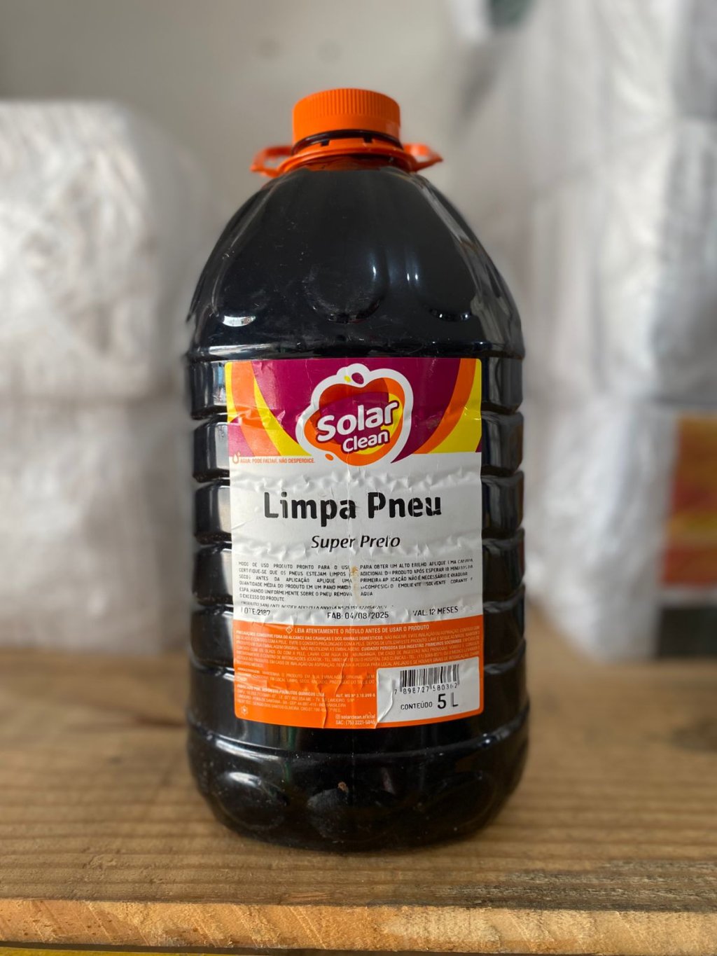 SOLAR CLEAN LIMPA PNEU SUPER PRETO