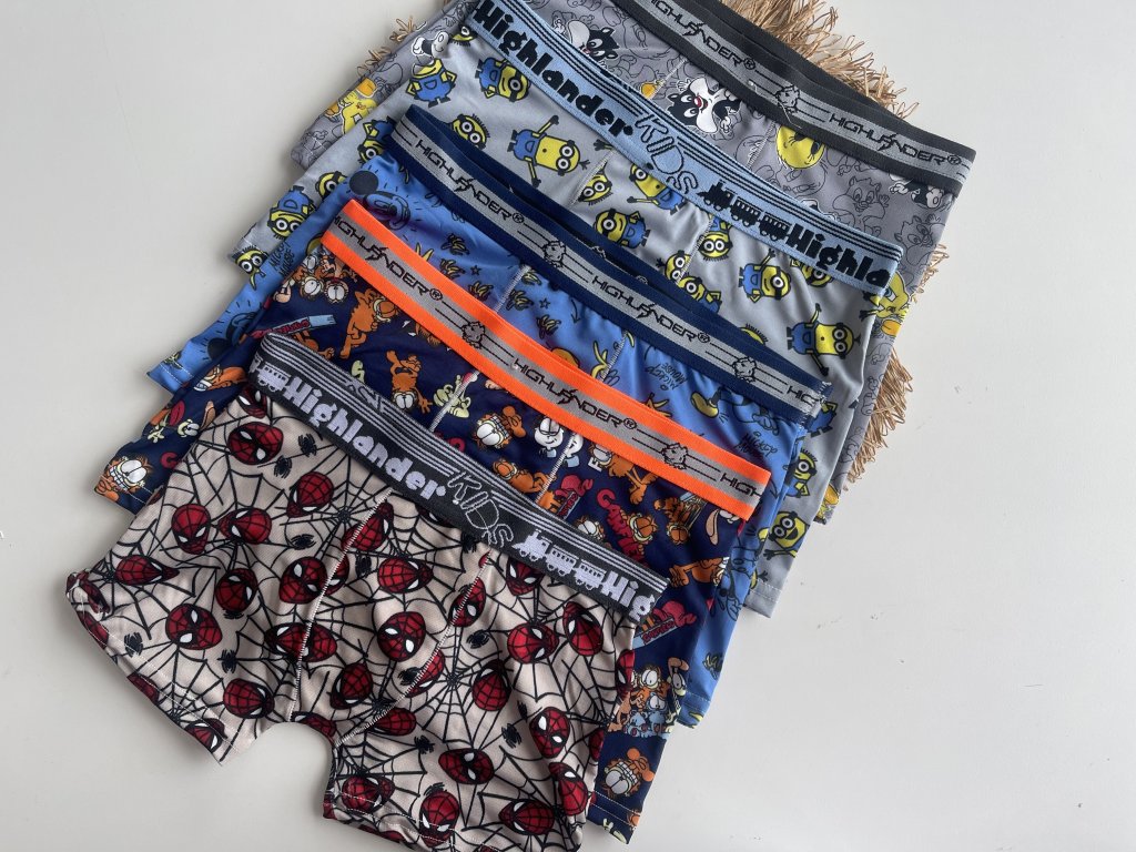 Cueca infantil personagem 