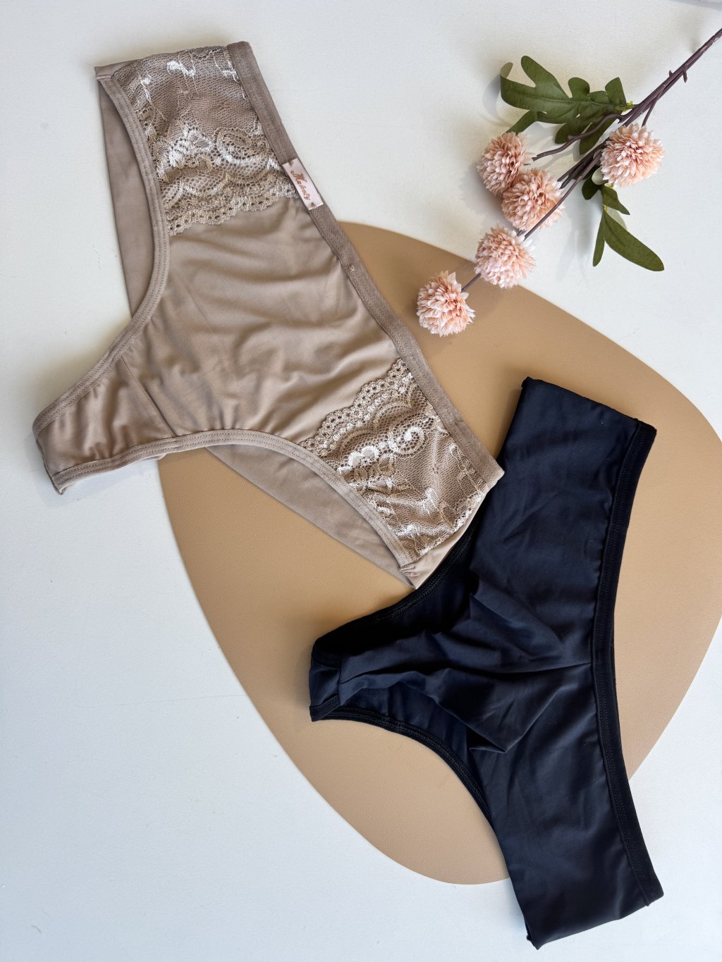 Tanga Celestina 1246