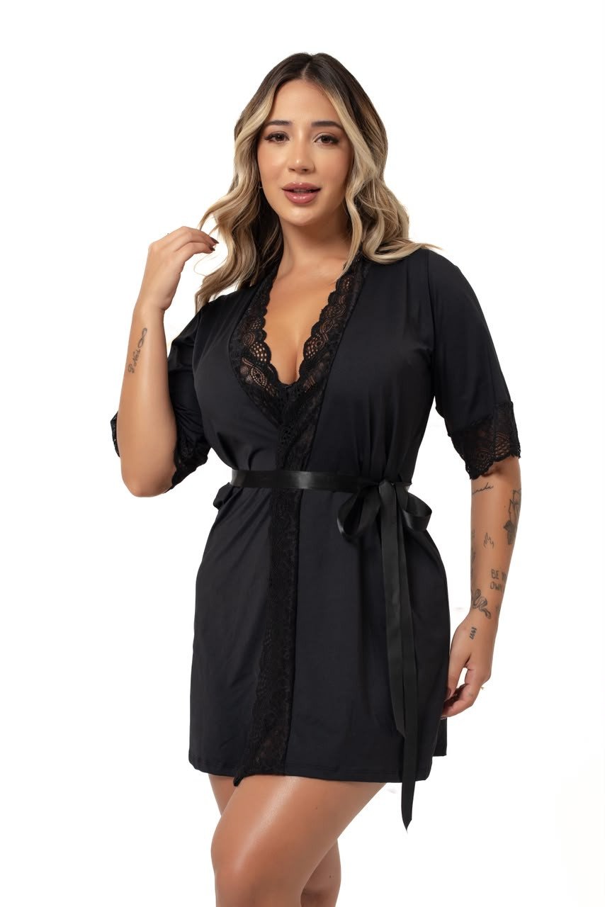 ROBE com detalhe em Renda 