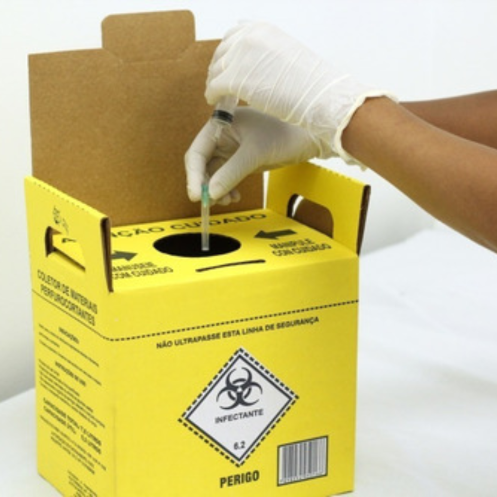 CAIXA COLETORA RÍGIDA PARA PERFUROCORTANTES 