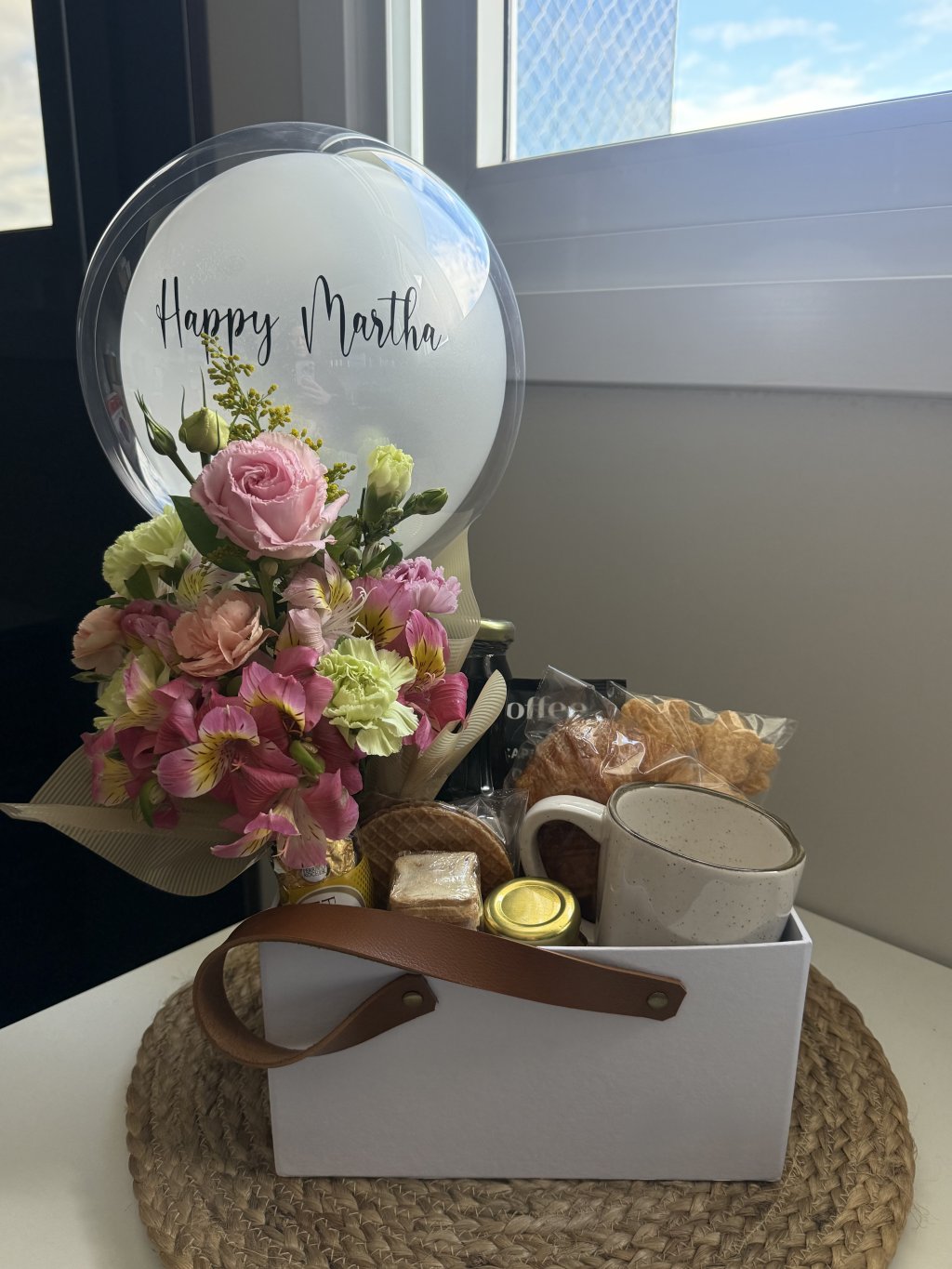 Box café pra ela com flores