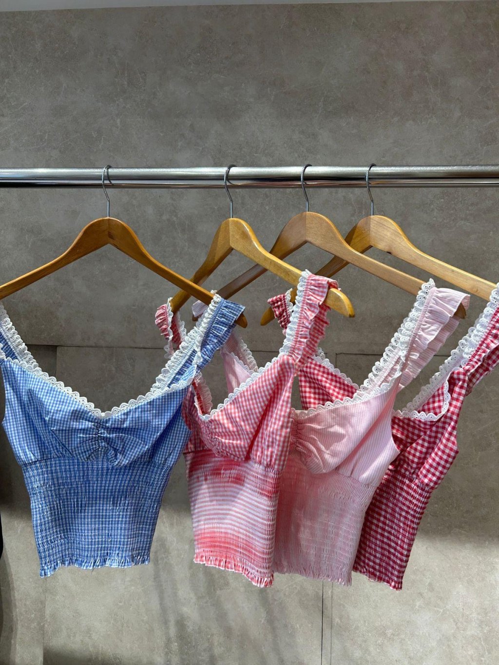 Top lastex alça babadinho tricoline quadriculado Salgu 