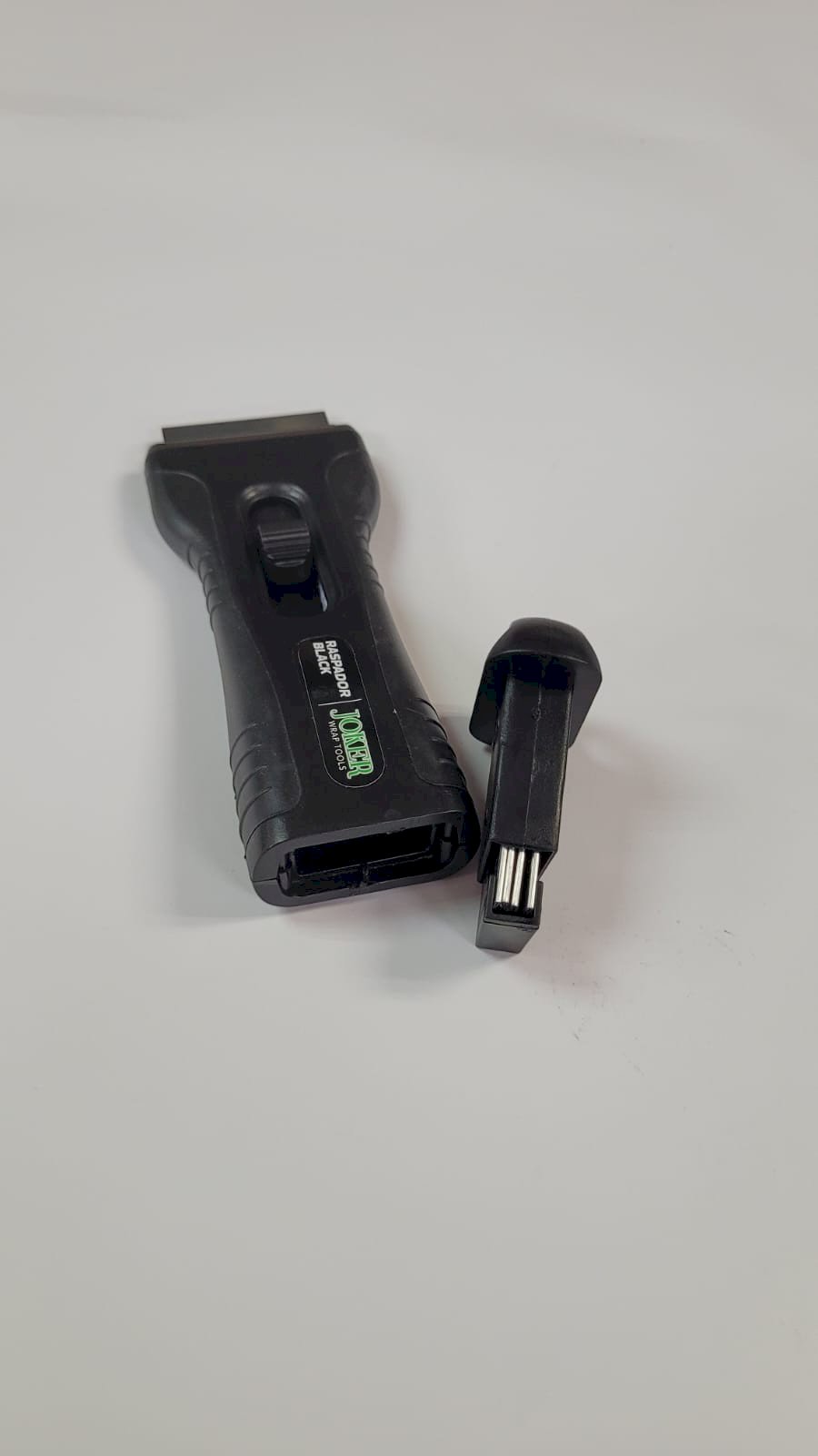 Raspador de Cola Black