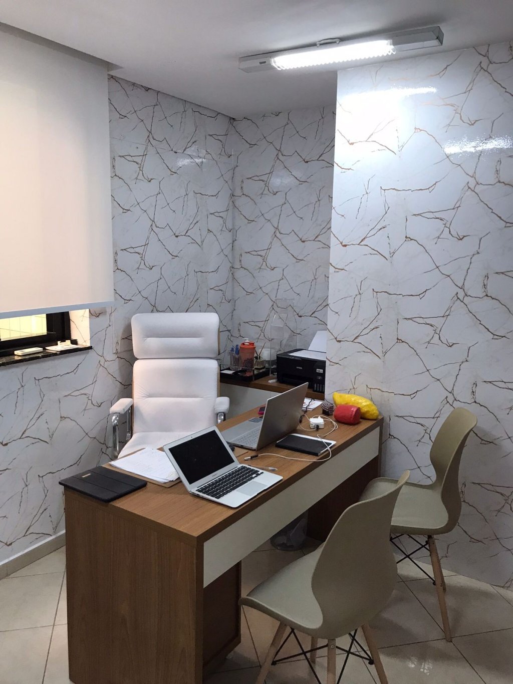 Mármore Calacatta Oro Brilho 1.22 larg.