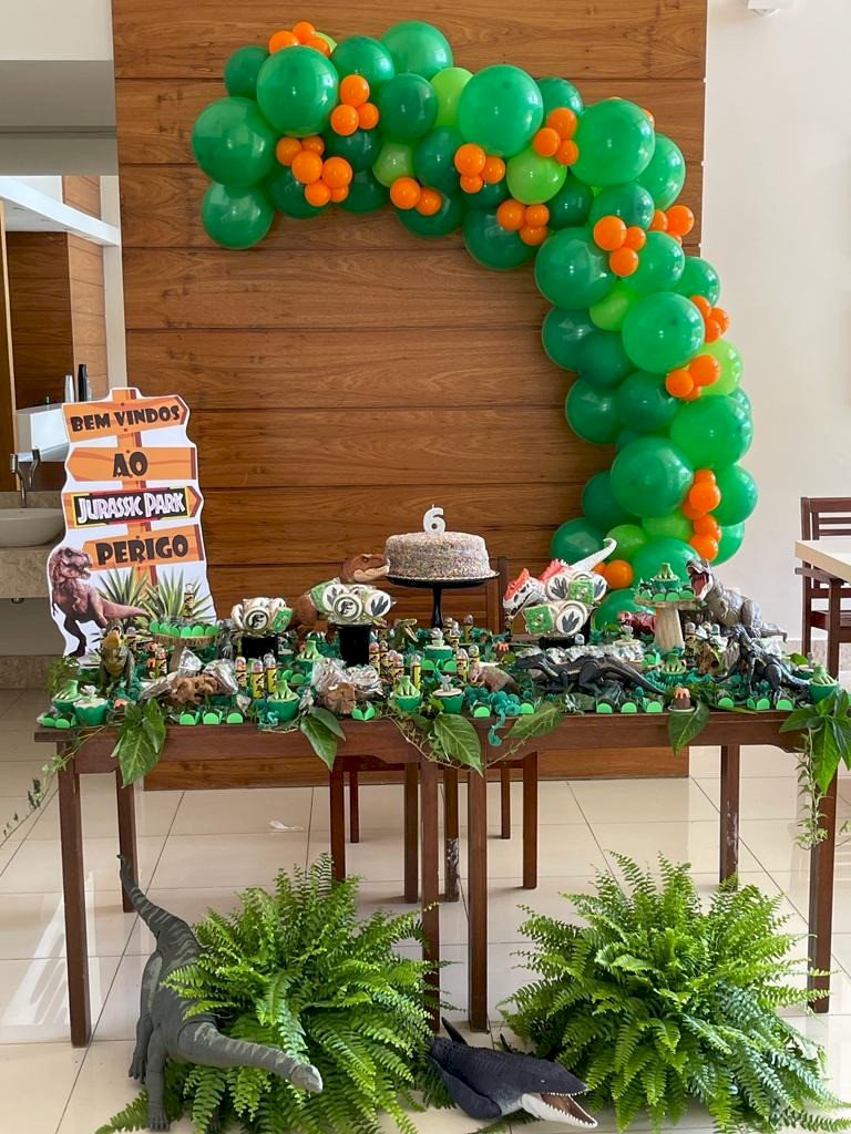 Arco Desconstruído 2,50m Jurassic Park