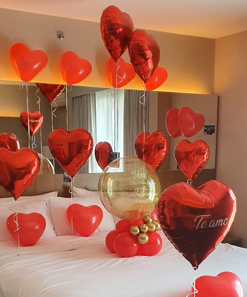Surpreenda o seu amor com lindos balões de corações 