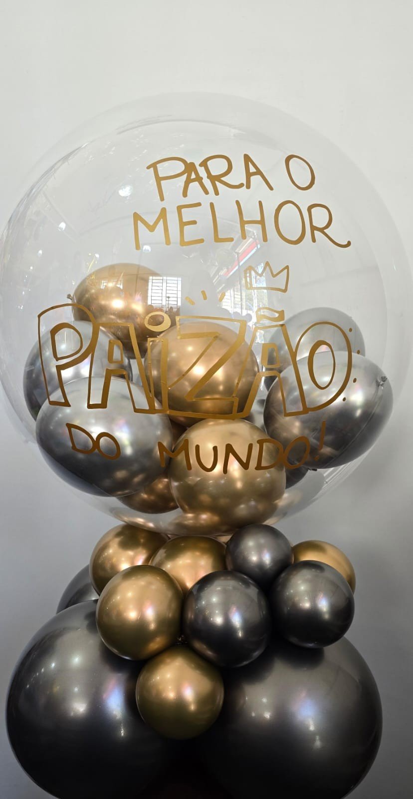 Deco bubble de mesa nas cores chumbo, dourado e prata. Personalizado em dourado 