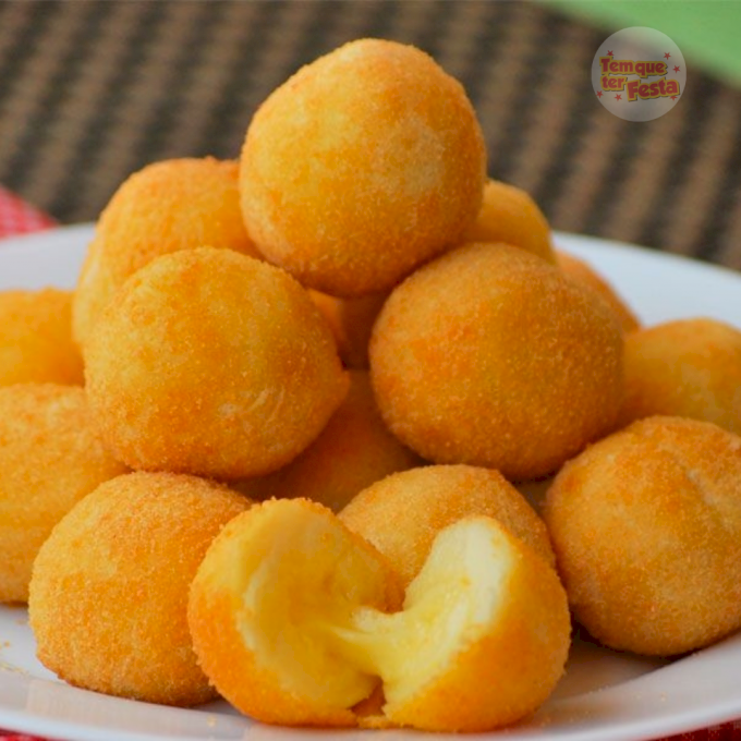 Bolinha de Queijo 
