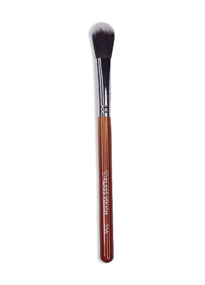Pincel para corretivo e base- Class Vough
