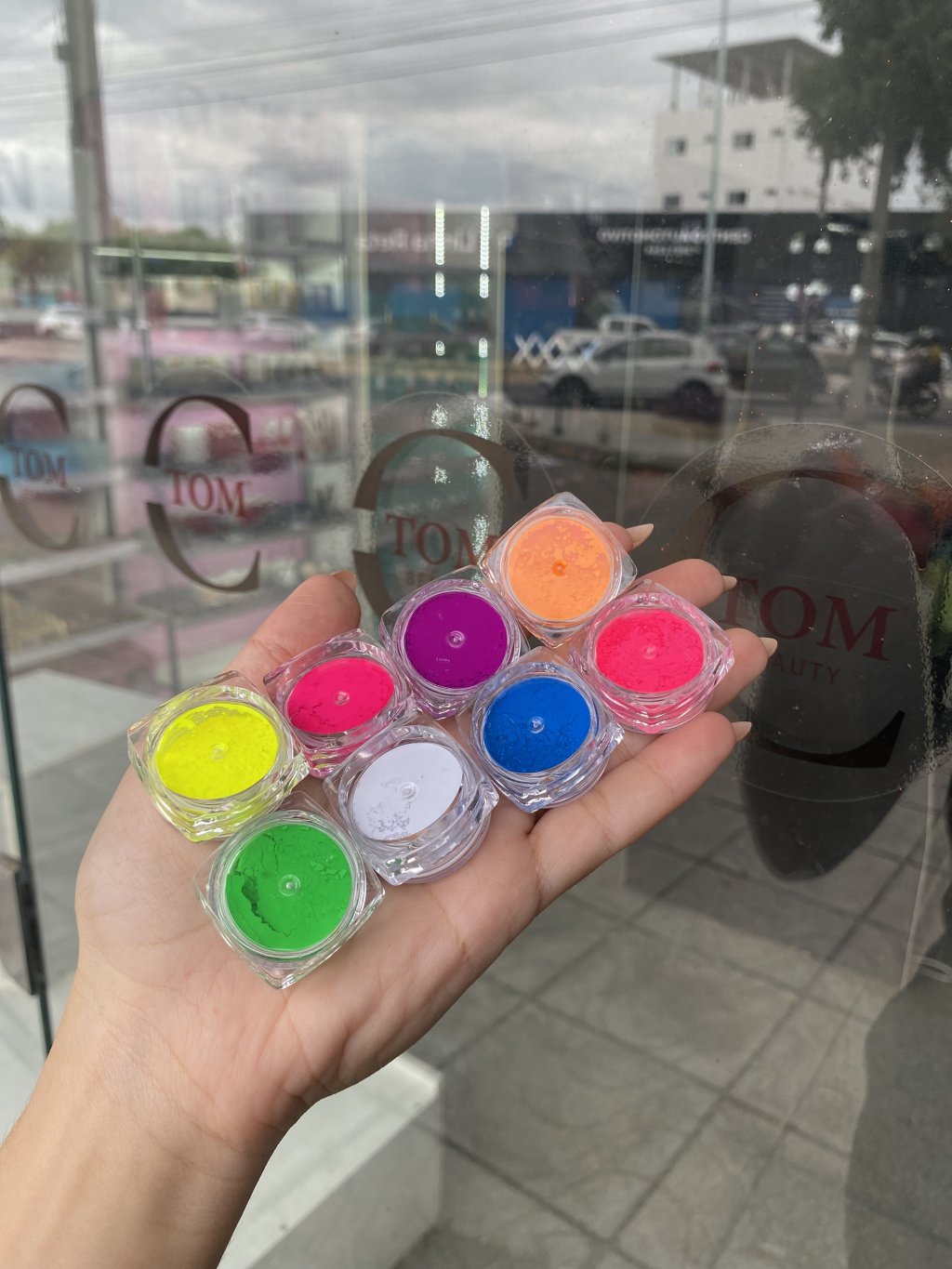 Sombras Neon em Pó