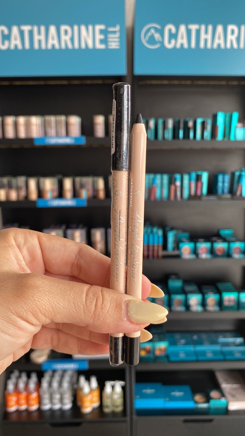 Lápis Preto Para Olhos Angel Eyeliner Darkness by Pri Lessa - Catharine Hill