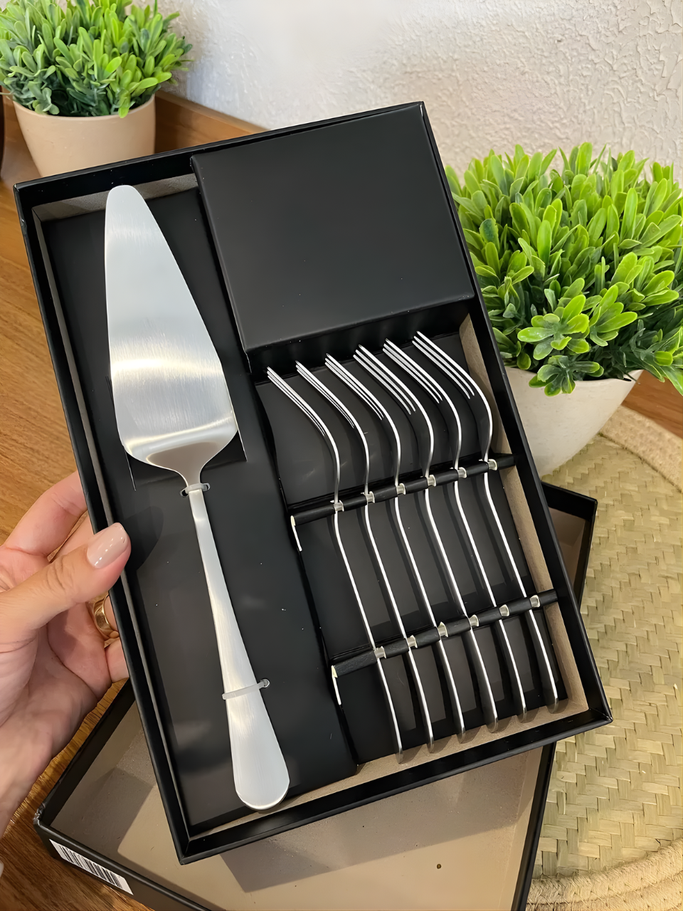 KIT PARA BOLO AÇO INOX C/7 PCS ESSENTIAL ( PRATA ) 7893979973184 