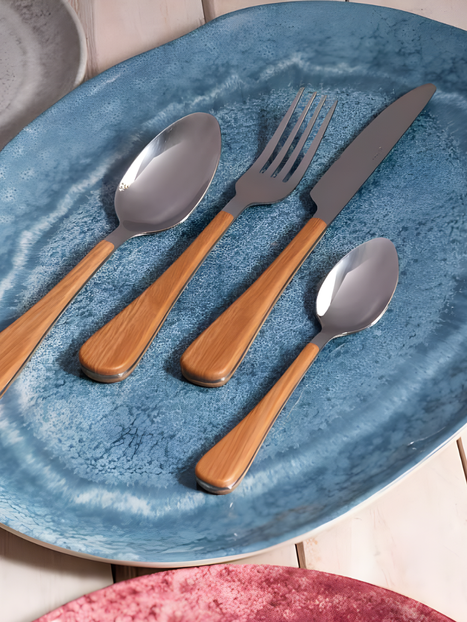 FAQUEIRO C/24 PCS DE AÇO INOX C/CABO EM PLASTICO AMADEIRADO MILÃO WOLFF 7895730718324