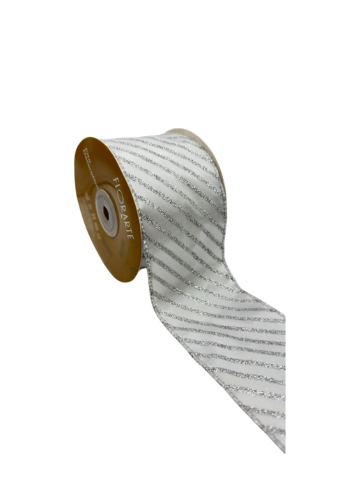 FITA ARAMADA CETIM C/GLITTER C/COSTURA (BRANCO PRATA) 6,3cmX9,14m (FLORARTE) Vol. 1 a 7,24 a 26 - 7890880875989 REF 77630-001