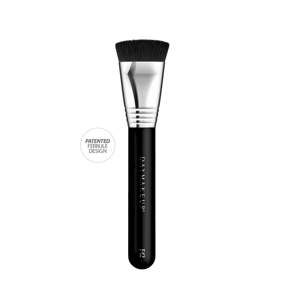 F42 PINCEL CONTORNO CORTE RETO DAYMAKEUP