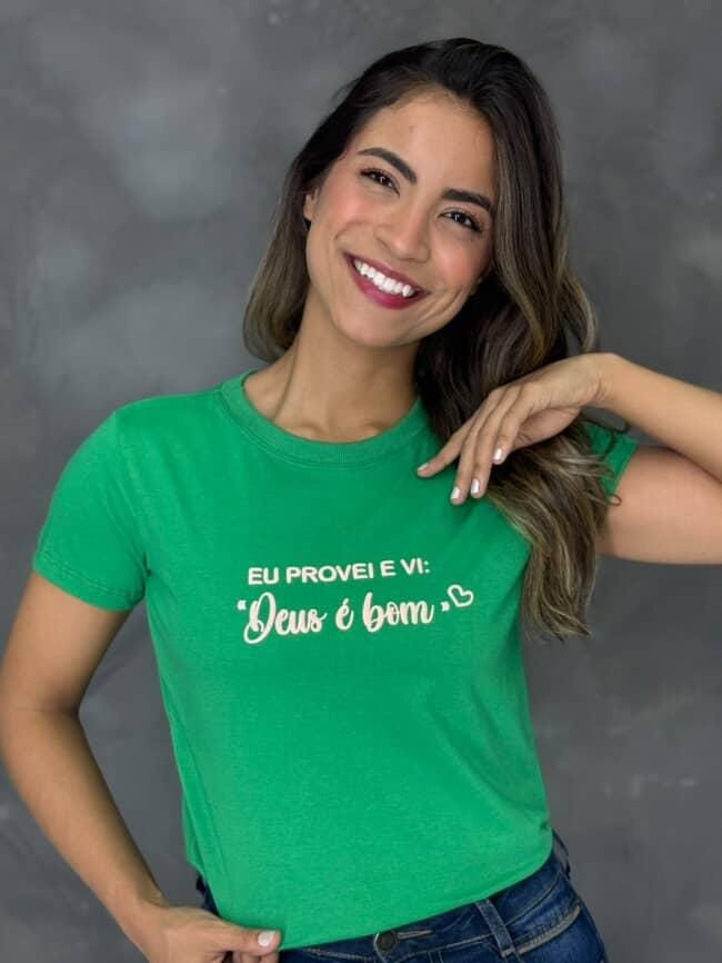 Tshirt tshirts silcada Deus é bom cor verde bandeira 