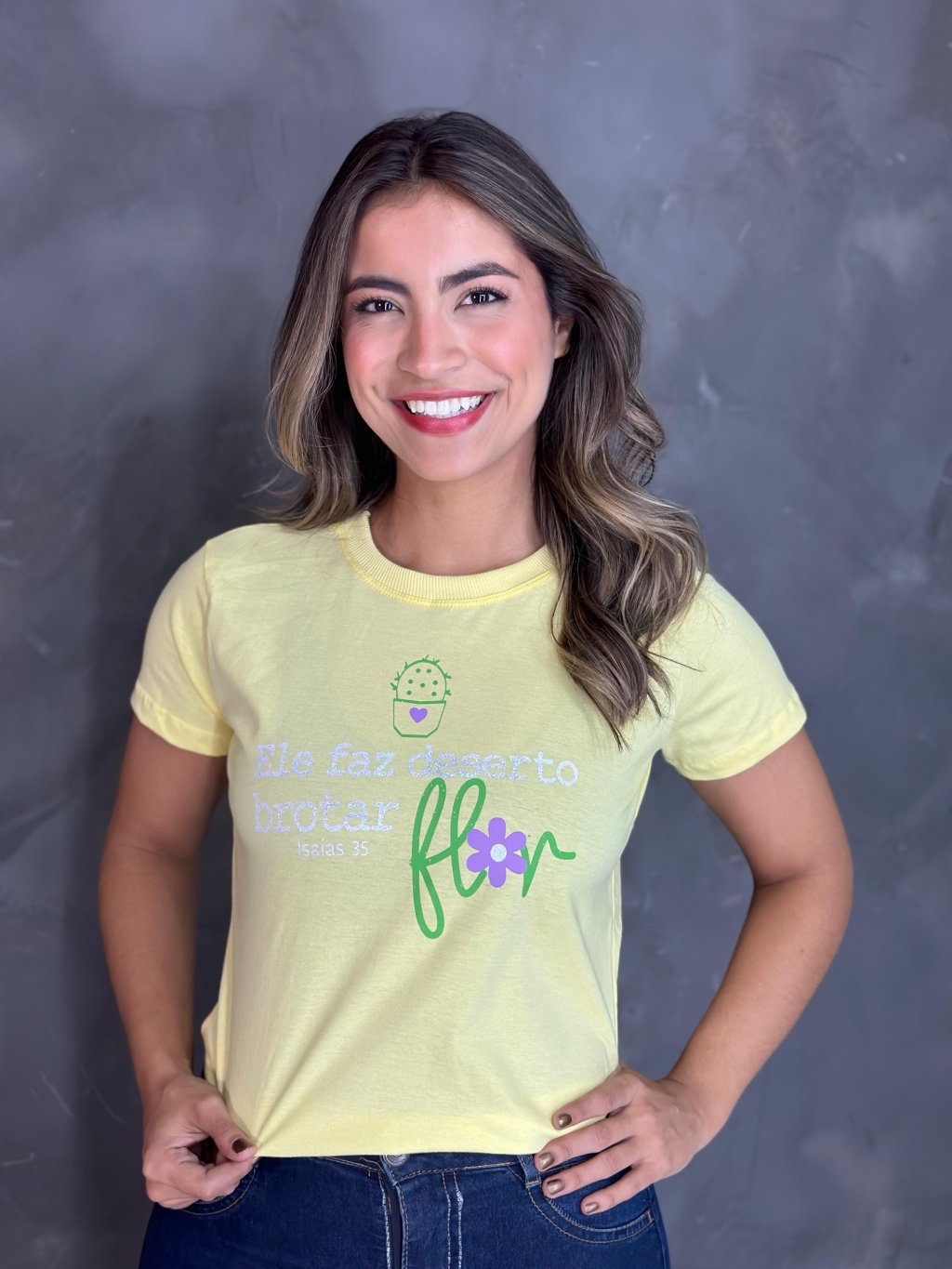 ele faz o deserto brotar / amarelo bebe 