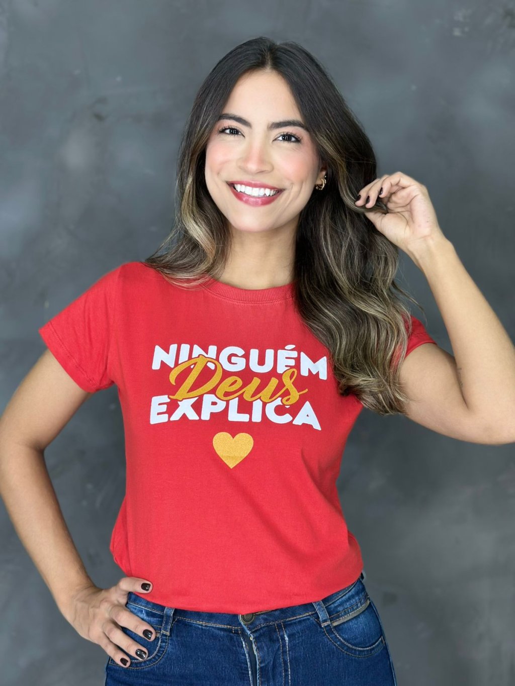 Ninguém explica Deus / vermelha 